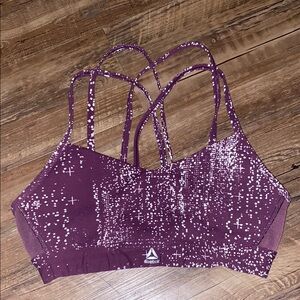 Reebok  sports bra burgundy purple small like new